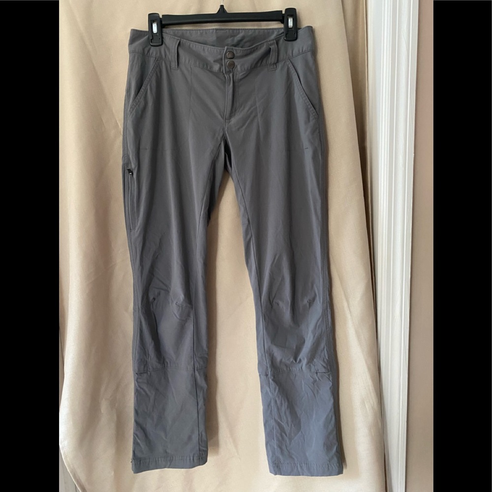 Lady’s Columbia hiking, walking, camping pants